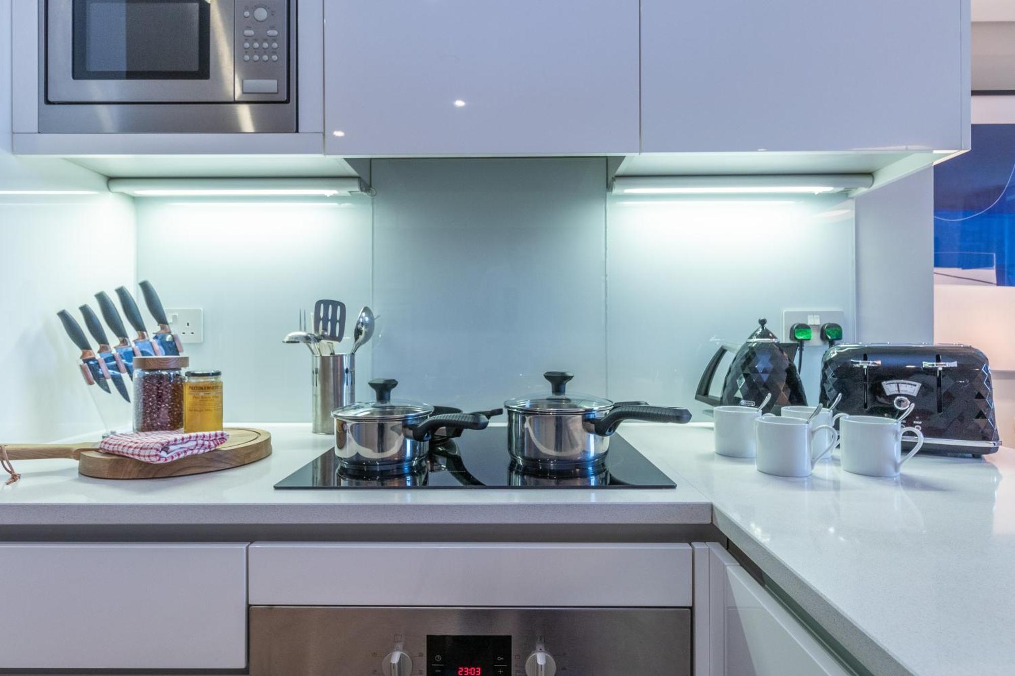 Merchant Square Apartament